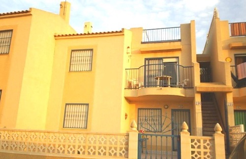 San Luis Apartment | Tranquil 2 Bedroom Duplex Apartment overlooking Lakes