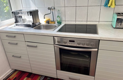 Suedviertel Apartment | Tranquil apartment with WiFi in Essen