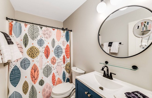 Asheville Cottage | Tranquil Asheville Getaway | Hot Tub | Fire Pit | Dogs Welcome