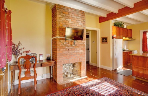 Houma House | Tranquil Bayou Country Home w/Pond: 8 Mi to Houma