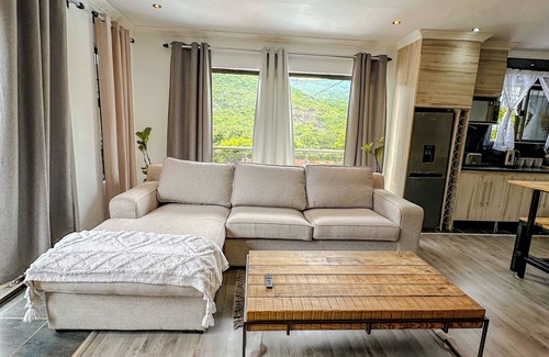 Modjadjiskloof House | Tranquil building with WiFi in Tzaneen