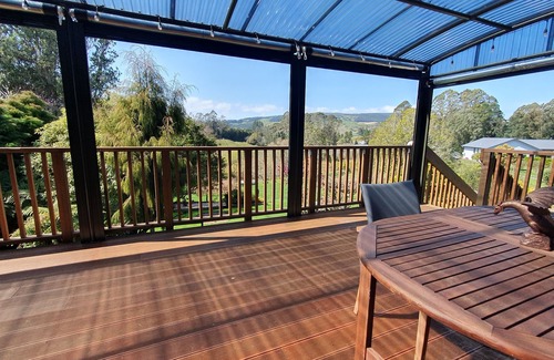 Tikitere House | Tranquil in Rotorua, Lifestyle home,