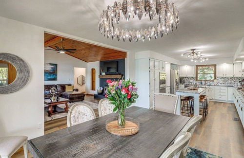 Higden House | Tranquil Lakefront Greers Ferry Escape w/Fire Pit