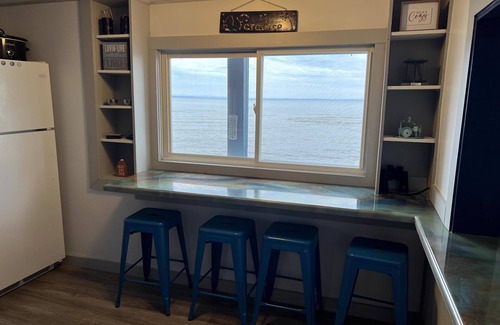 Paradise House | Tranquil Lakeside Retreat on Freighter's Bay in Paradise, Michigan