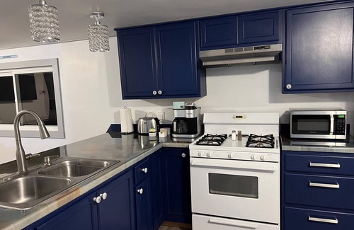 Paradise House | Tranquil Lakeside Retreat on Freighter's Bay in Paradise, Michigan