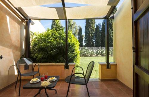 Pula Apartment | Tranquil Lantana Resort 2 Bedroom Apartments Sleeps 7 free wifi