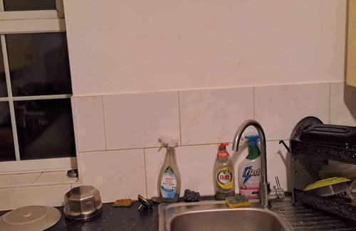 Stonnall House | Tranquil Neston Grove Retreat in Birmingham