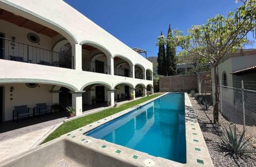 Ajijic Apartment | Tranquil Studio Suite with Outdoor Pool