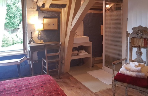 Issac House | Tranquil transformed millhouse set in 4 acres of stunning Dordogne countryside.