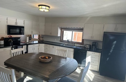Yampa House | Tranquil Yampa Getaway