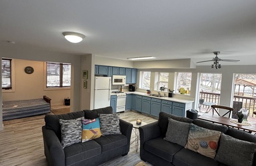Sunrise Beach Cottage | Tranquility Cove, 2 Private Cottages, Boat Rentals available on site, 600 ft shoreline, boat dock, nice no wake cove.