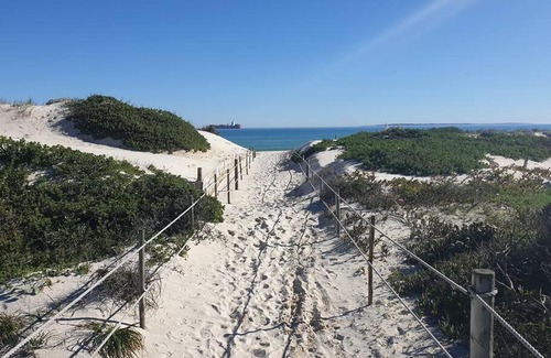 Bloubergstrand Apartment | Tranquility on the beach