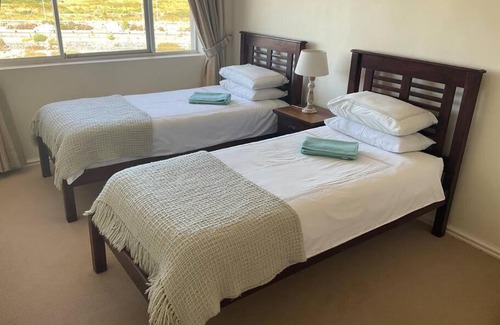 Bloubergstrand Apartment | Tranquility on the beach