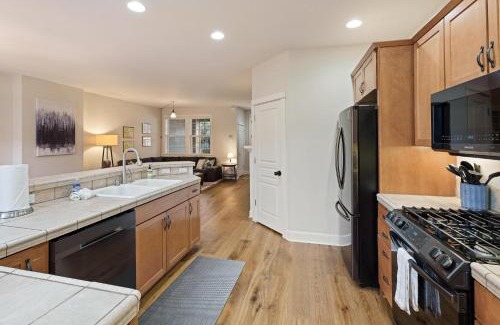 Southern Crossing House | Tranquility on the Bluffs