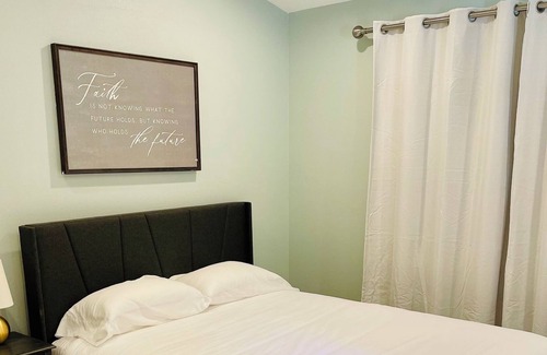 Hoopa Cottage | Tranquility Riverview Cottage