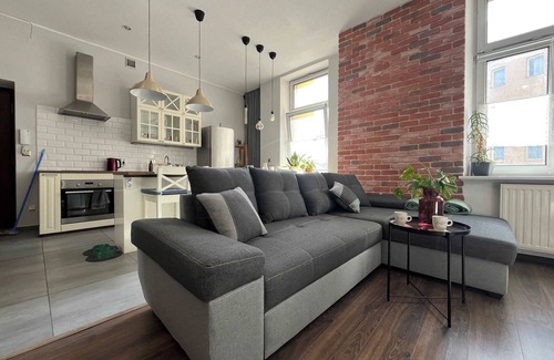 Stare Podgorze Apartment | Traugutta 24 | Krakow | Climate apartment Desk