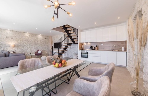 Zaostrog Villa | Traumvilla in der Natur, mit großem PRIVATEN Garten, Meerblick, Swimmingpool…