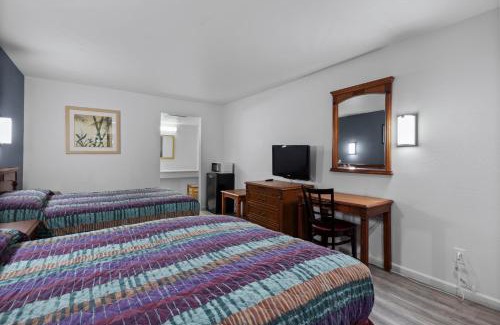 Alhambra Hotel | Travel Inn
