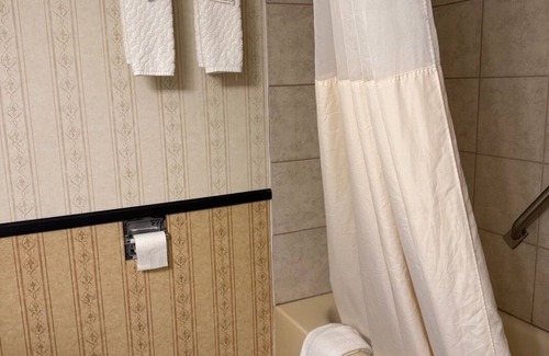 Watertown Hotel | Travel Inn