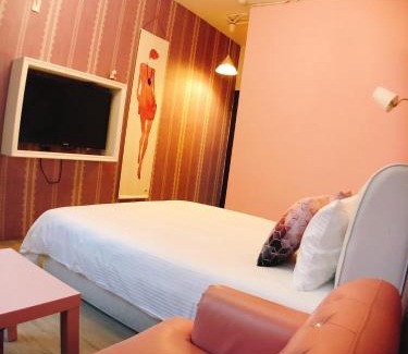 Zuoying District House | Traveler Station R15