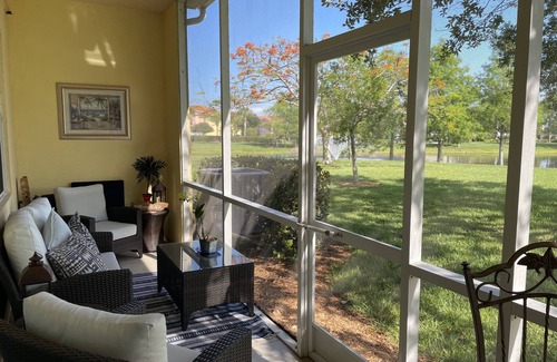 Biggar House | Traveling Nurses or Doctors, walking distance to hospital. Townhome with view.