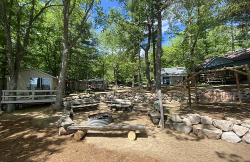 Mayfield Cabin | Traverse City 15 min to downtown, Spider Lake, On-site Rentals, Pet Friendly