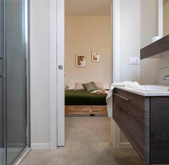 Castel San Pietro Terme Apartment | TRE Monolocali per 9 persone ABETE 3persone, NOCE 4persone, ROVERE 2persone