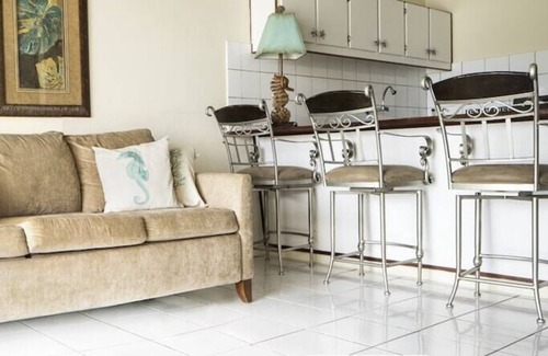 Playa House | Treasure By The Sea Kas di Amor 2 Bedroom House
