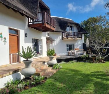 Saint Francis Bay House | Tree Aloe Guest house