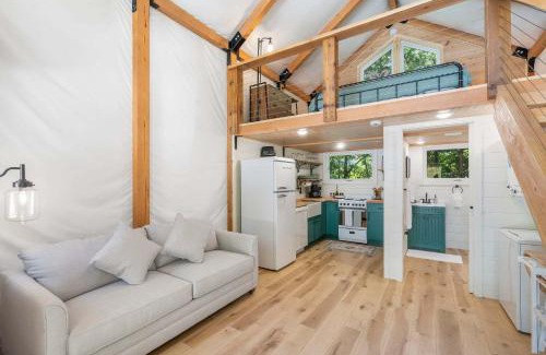 Branson House | Tree Farm Duo - Best of the Ozarks