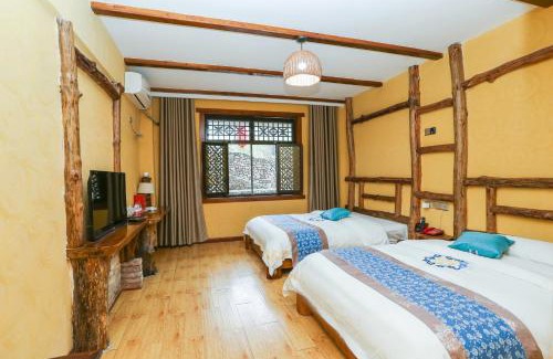 Yongding Hotel | treehouse