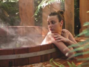 Horohoro Resort | Treetops Lodge & Estate