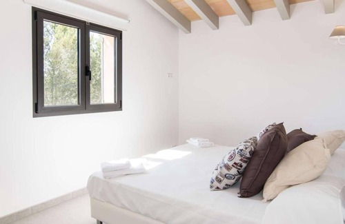 Algaida Villa | Trendy new build villa with a view of the mountain