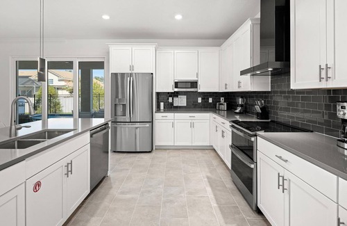 Melbourne Beach House | Trendy Tides | Deluxe Villa w/Private Pool - for Movie, Fashion, & Beach Lovers