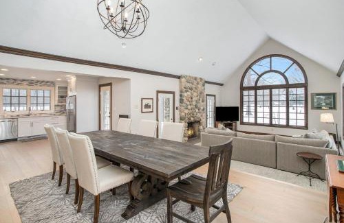 Benton Harbor House | Trent Jones Cottage at Point O' Woods