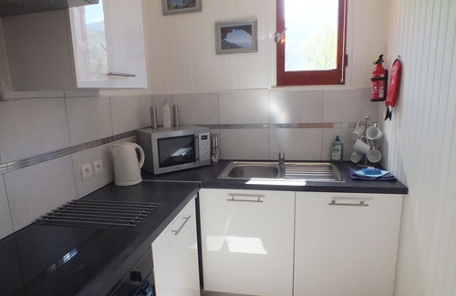 Sahorre Apartment | Tres Estelles @ La Chataigneraie - 2 bedroom appt with pool and mountain views