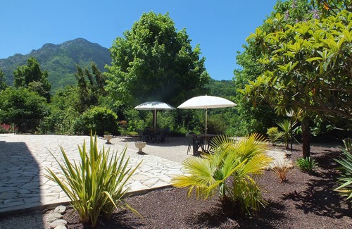 Sahorre Apartment | Tres Estelles @ La Chataigneraie - 2 bedroom appt with pool and mountain views