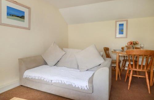 Newquay House | Trevarthian Farm Annex