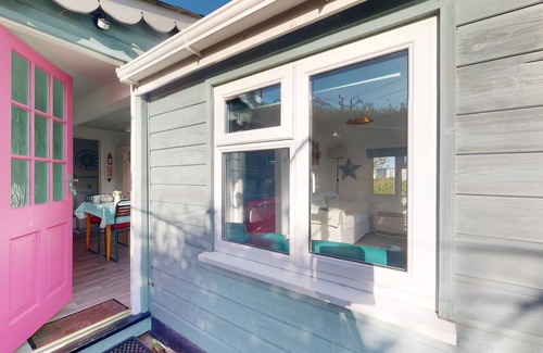 Hayle Apartment | Trewoon is a charming traditional wooden chalet, nestled within the dunes on the Riviere Towans