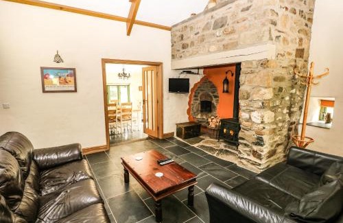 Dinas Cross House | Trewrach Cottage