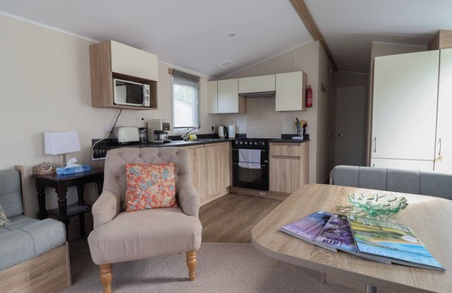 Bridport Cottage | Tri-star House