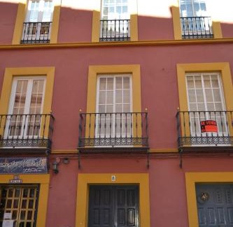 Triana Apartment | Triana Cathedral House