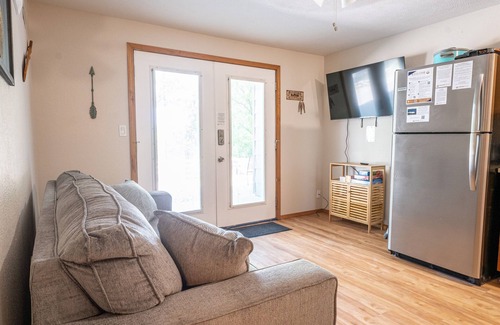 Indian Point Condo | Tribesman Resort #9 - Renovated Condo, Lake Access, Slip Rental, Great Location!