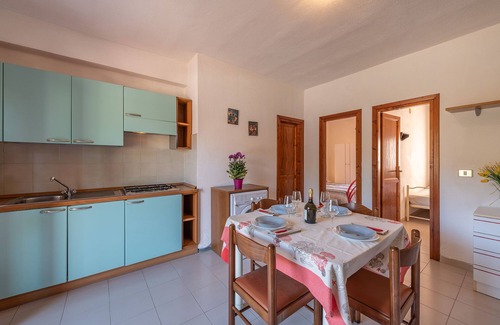 San Teodoro City Centre Apartment | Trilo Grosseto - Two Bedroom Apartment, Sleeps 5