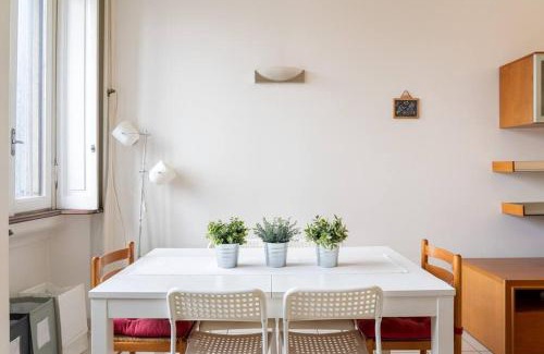 Citta Studi Apartment | Trilocale Charme in Città Studi