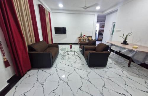 Trincomalee House | TRINCO VISTARA GUEST House