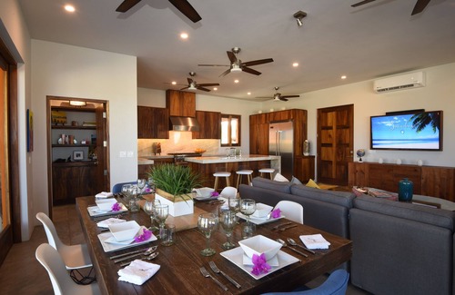 El Cardonal Villa | Trinitaria 3 bedrooms 3 1/2 baths, Oceanfront El Cardonal, Concierge & Staff