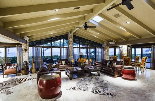 Trinity Beach House | Trinity Beach Palace