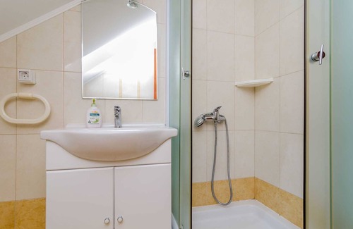 Trsteno Apartment | Triple room with private external bathroom - Rooms Mozara