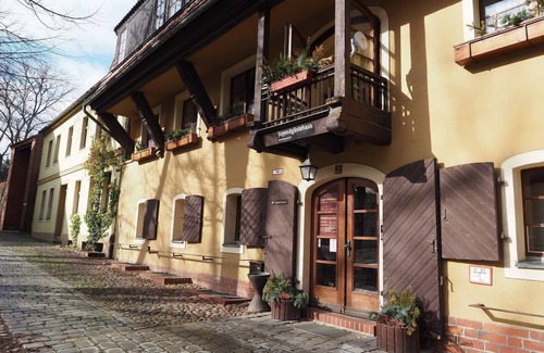 Cottbus Cottage | Triple room with shared bathroom 2 - Youth guest house